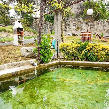 Casa Da Ramada - Water Tank With Running Natural Spring Water - By Bedzy Брага