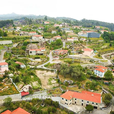 Feriehus Casa Da Ramada - Water Tank With Running Natural Spring Water - By Bedzy Braga