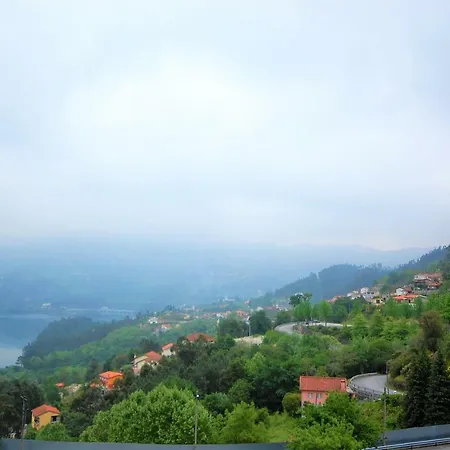 Casa Da Ramada - Water Tank With Running Natural Spring Water - By Bedzy