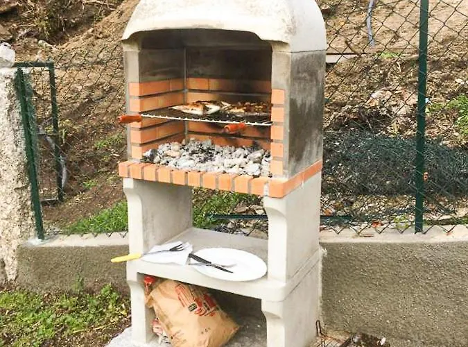 Casa Da Ramada - Water Tank With Running Natural Spring Water - By Bedzy *