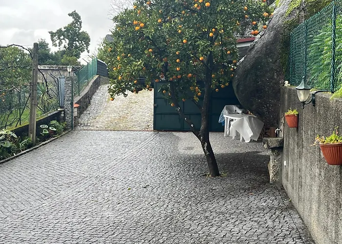 Casa Da Ramada - Water Tank With Running Natural Spring Water - By Bedzy *