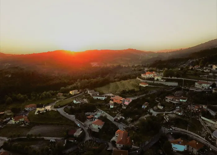 Casa Da Ramada - Water Tank With Running Natural Spring Water - By Bedzy *