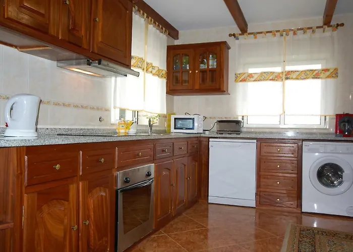 Casa Da Ramada - Water Tank With Running Natural Spring Water - By Bedzy Holiday home *