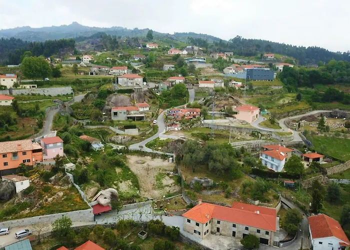 Casa Da Ramada - Water Tank With Running Natural Spring Water - By Bedzy Holiday home *